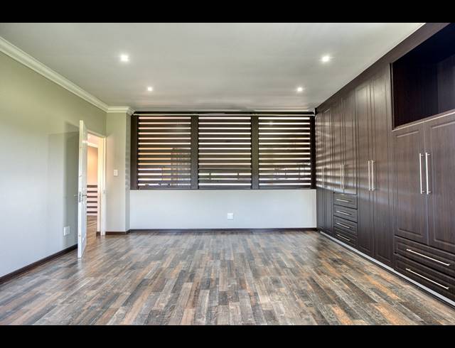 3 BEDROOM HOUSE FOR SALE IN MZINGAZI GOLF ESTATE
